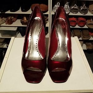 BCBG Patent leather Peep toe Heels